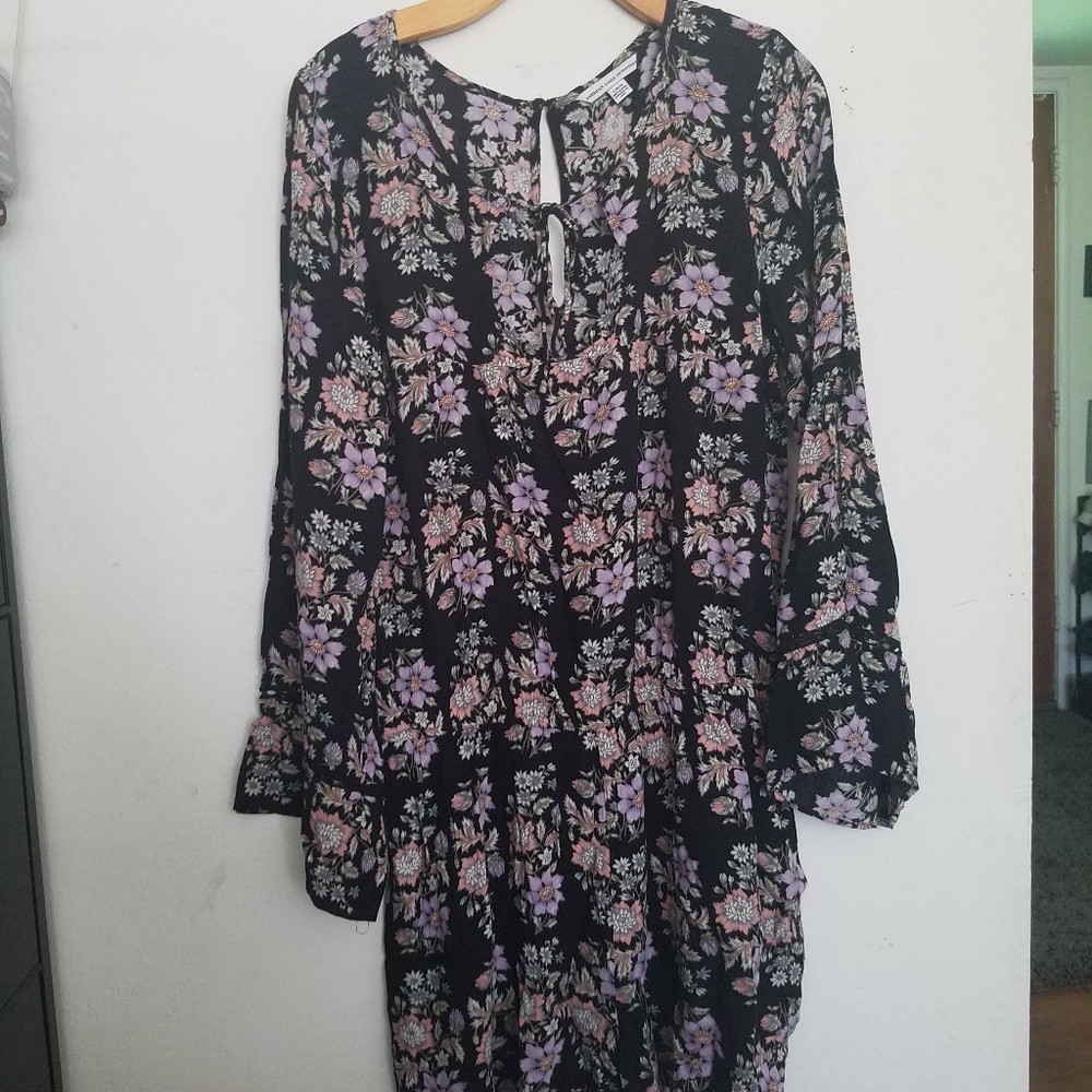 American Eagle Black Floral Romper